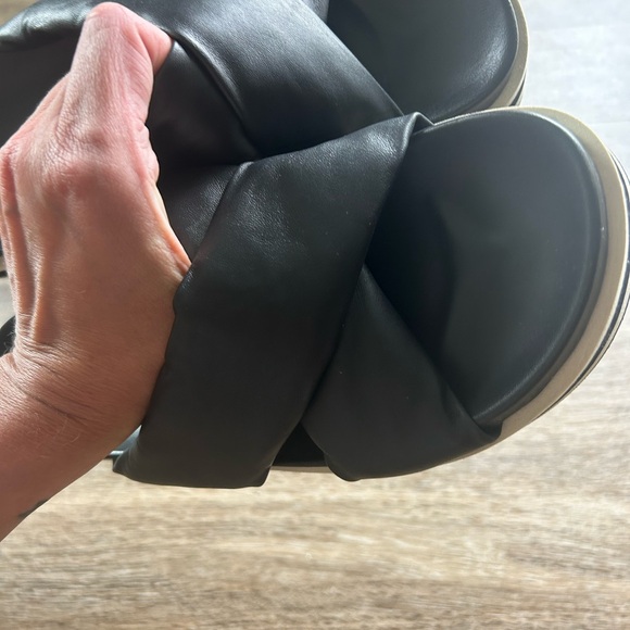 FRAME Women's Le Playa Leather Platform Slide Sandal Black Sz 39 US 8.5 - Picture 4 of 6